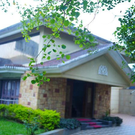 Mk Royal Stay Lonavala Bagian luar foto